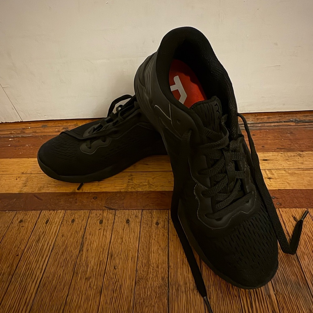 TYR Black Athletic Shoes